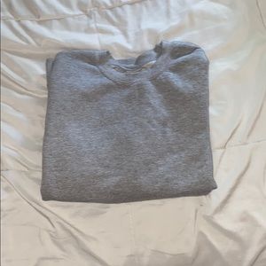 gildan sweatshirt
